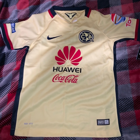Club America Boys jersey 15/16 - Picture 2 of 5